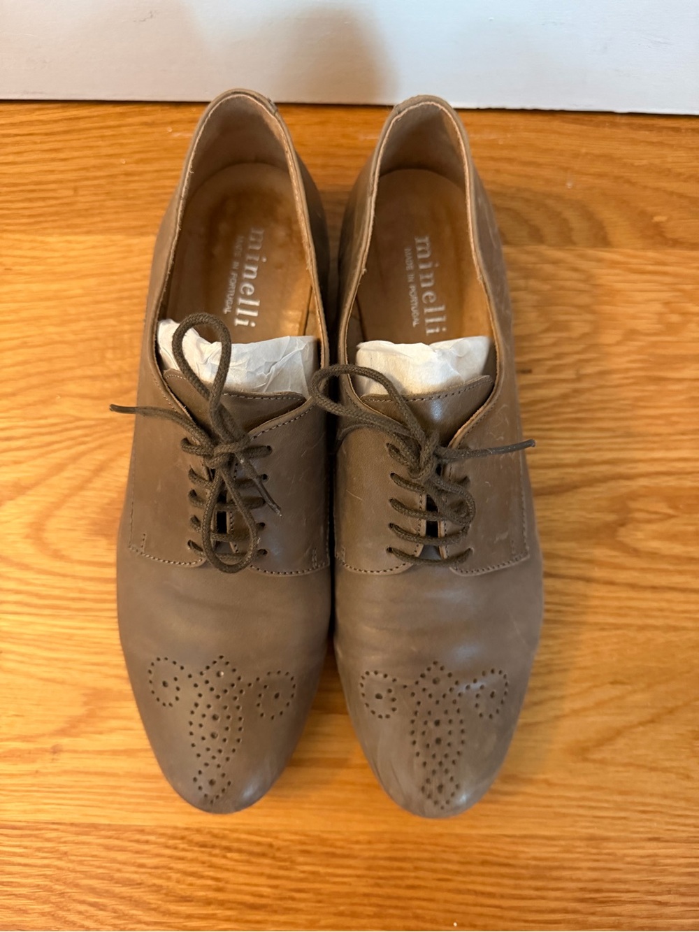 Minelli Women’s Brown Leather Lace-Up Oxfords